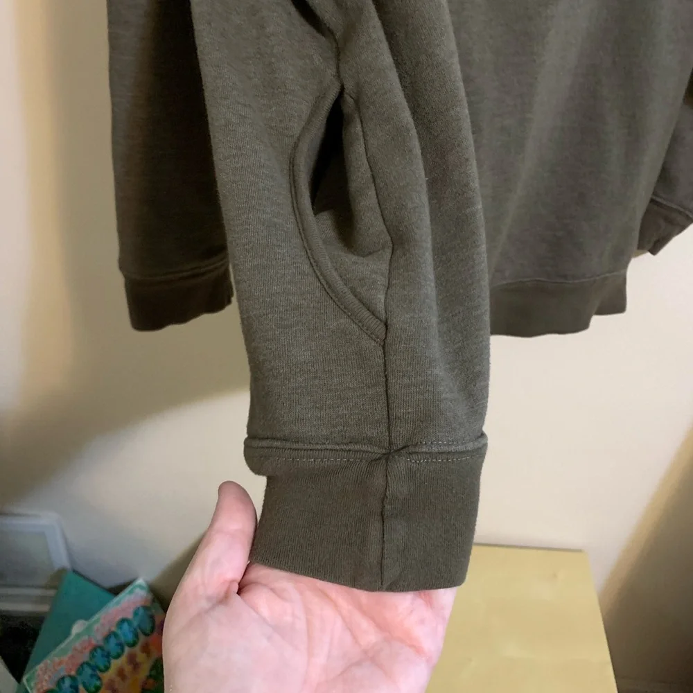 Natural Life Graphic comfy pocket sweatshirt Make a Difference Today womens XL - Picture 10 of 10